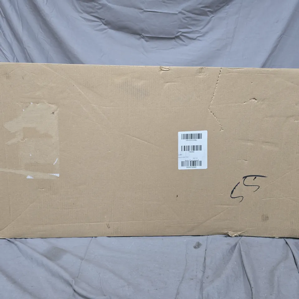 BOXED UNBRANDED 5 DOOR CHEST 