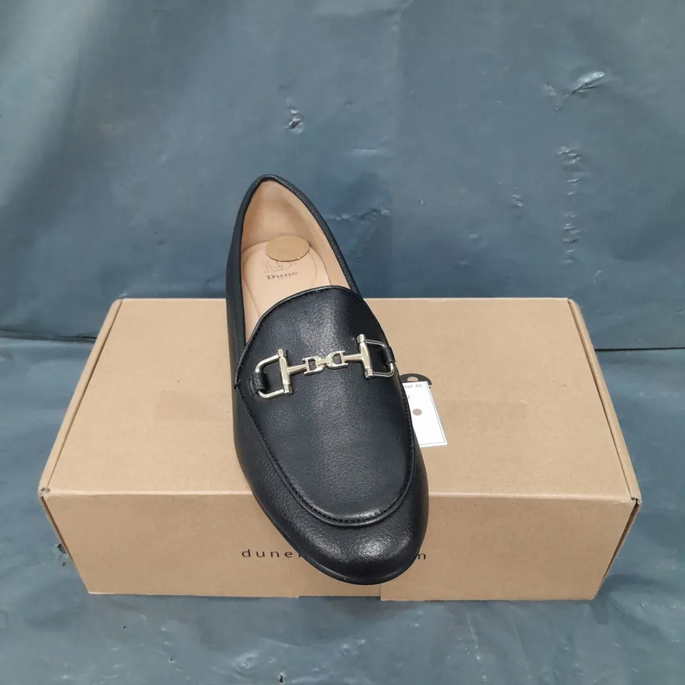 BOXED PAIR OF DUNE LONDON GLAIR LEATHER LOAF IN BLACK WITH SNAFFLE TRIM SIZE UK 5