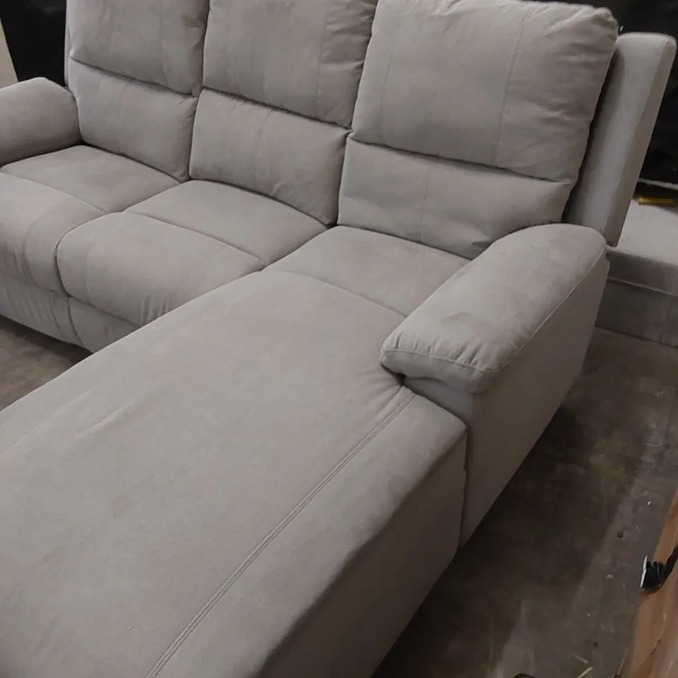 DESIGNER LINEN UPHOLSTERED MANUAL RECLINING CHAISE SOFA 
