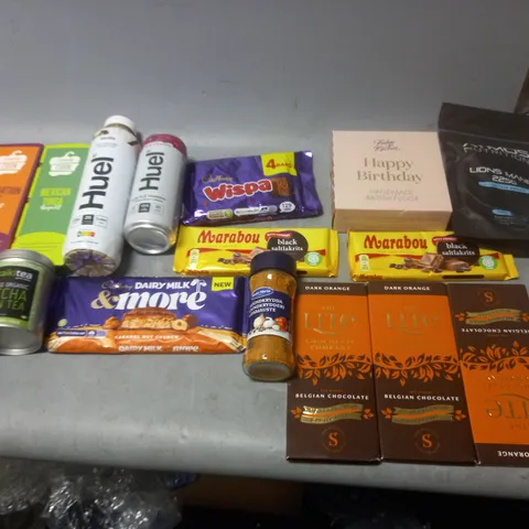 TOTE OF APPROX 10 ASSORTED FOOD ITEMS TO INCLUDE - THE LITE BELGIAN CHOCOLATE, LIONS MANE 2250, AND HUEL VANILLA ETC. 