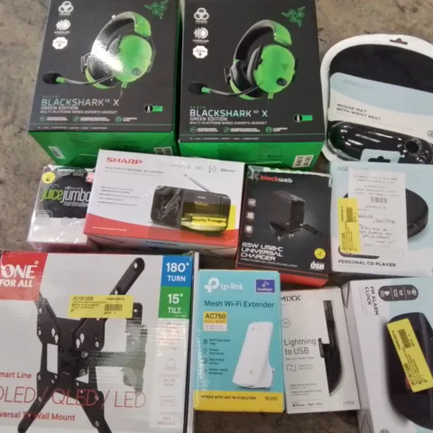 PALLET OF ASSORTED TECH ITEMS TO INCLUDE RAZER BLACKSHARK V2 ESPORTS HEADSETS, SHARP DIGITAL RADIO, TV WALL MOUNTS AND ASSORTED PRINTERS