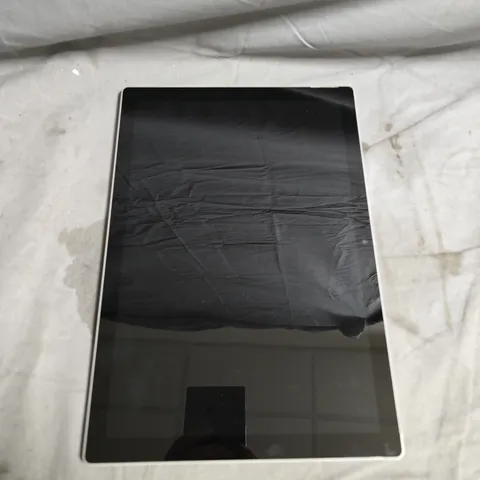 MICROSOFT SURFACE PRO 1796 TABLET 
