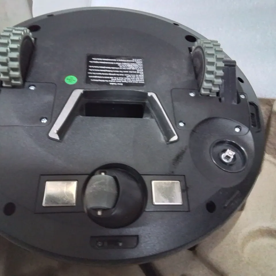 BOXED APOSEN ROBOT VACUUM CLEANER A200