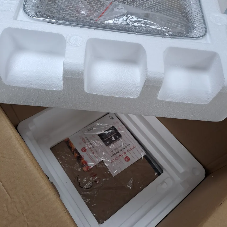 BOXED COOK'S ESSENTIAL AIR FRYER OVEN IN COOL GREY 