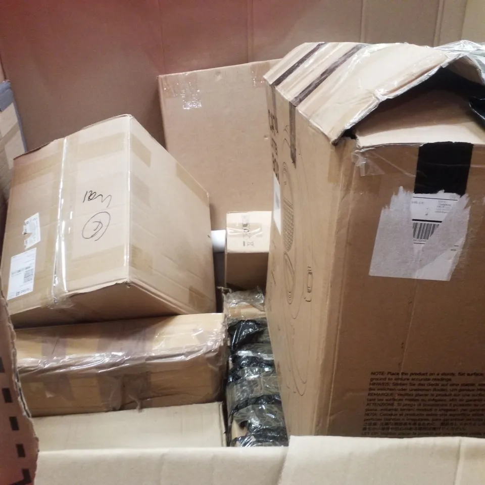 PALLET CONTAINING ASSORTED PRODUCTS INCLUDING STEEL WALL SHELF, ROLL-UP PUZZLE MAT, MOBILITY STAND & HEATED AIRER