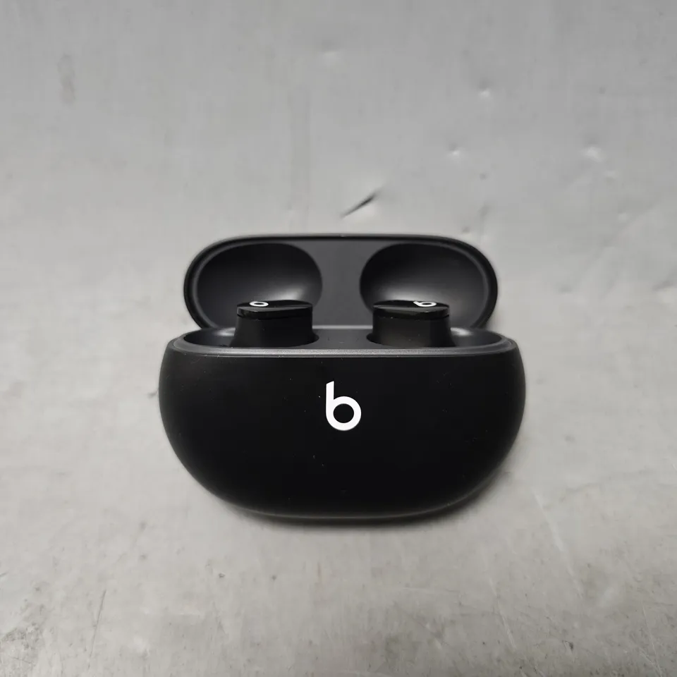 BEATS STUDIO BUDS 