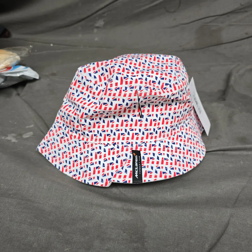 NEW ERA MCLAREN F1 TEAM BUCKET HAT – UK MEDIUM
