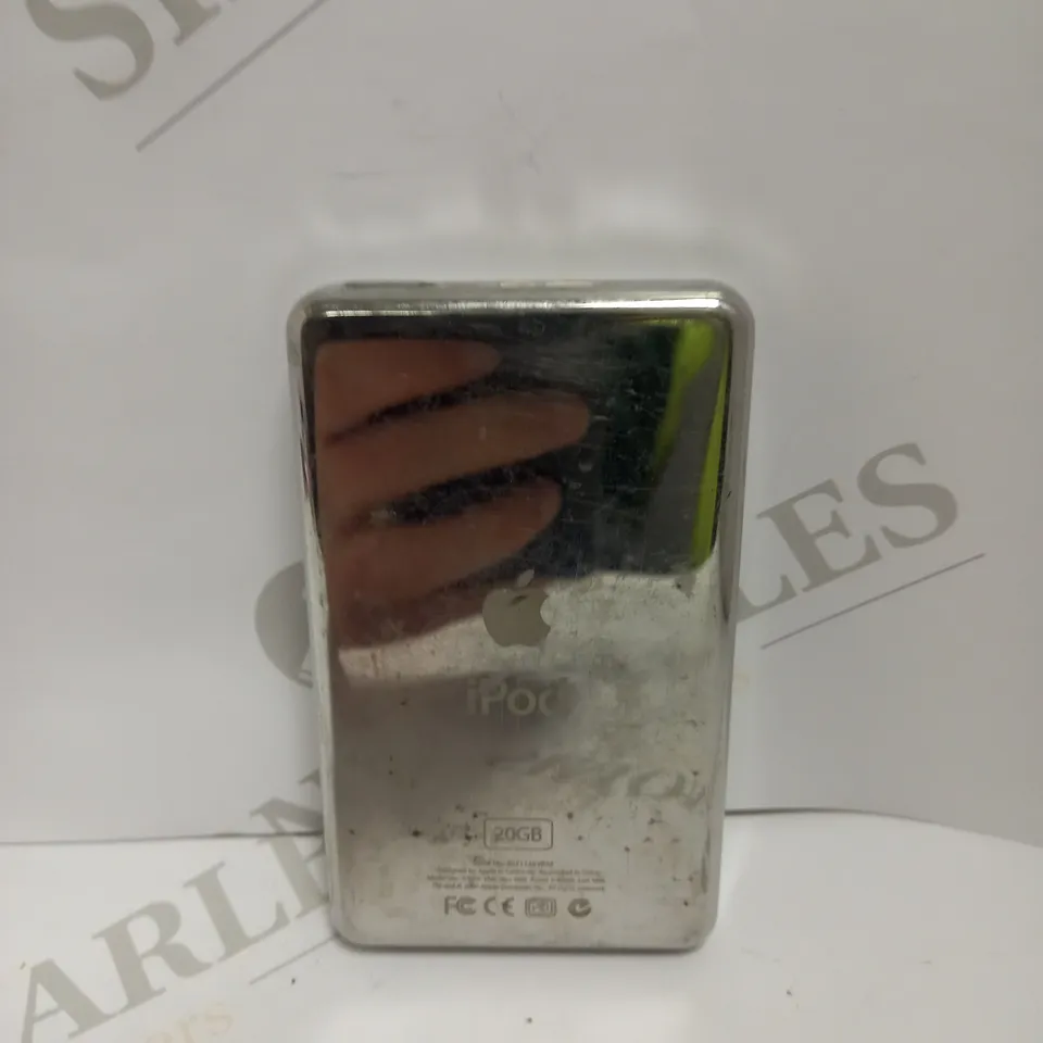APPLE A1059 IPOD 