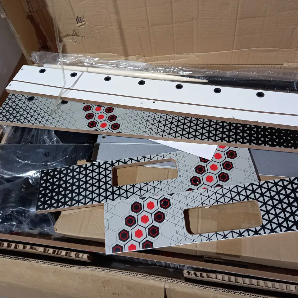 BOXED HY-PRO 3FT 4 in 1 MULTI GAME TABLE RRP £99.99