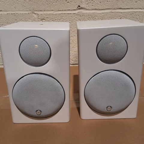 PAIR OF MONITOR AUDIO RADIUS 90 SPEAKERS IN WHITE 