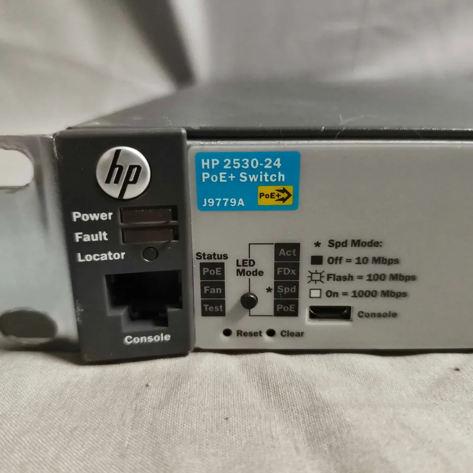 HP 2530-24 POE+ SWITCH - 24-PORT POE+ GIGABIT, 1U RACK-MOUNT (J9779A)