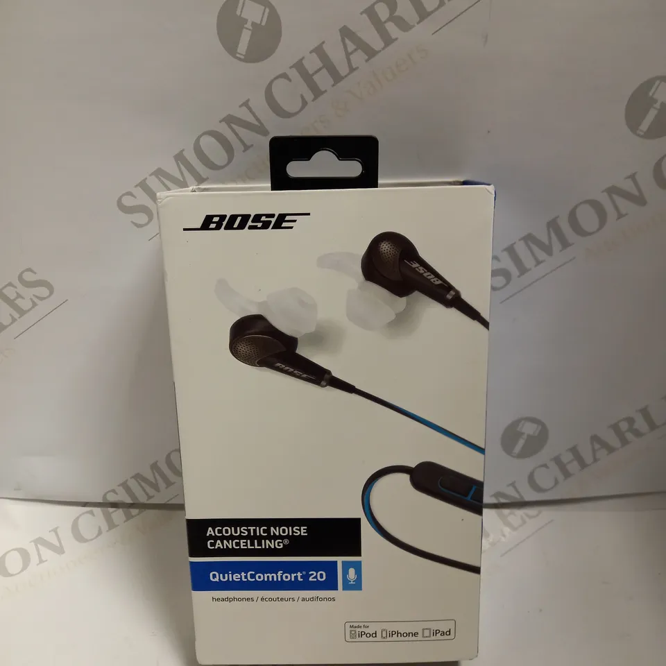 BOSE QUIETCOMFORT 20 IN-EAR HEADPHONES - BLACK