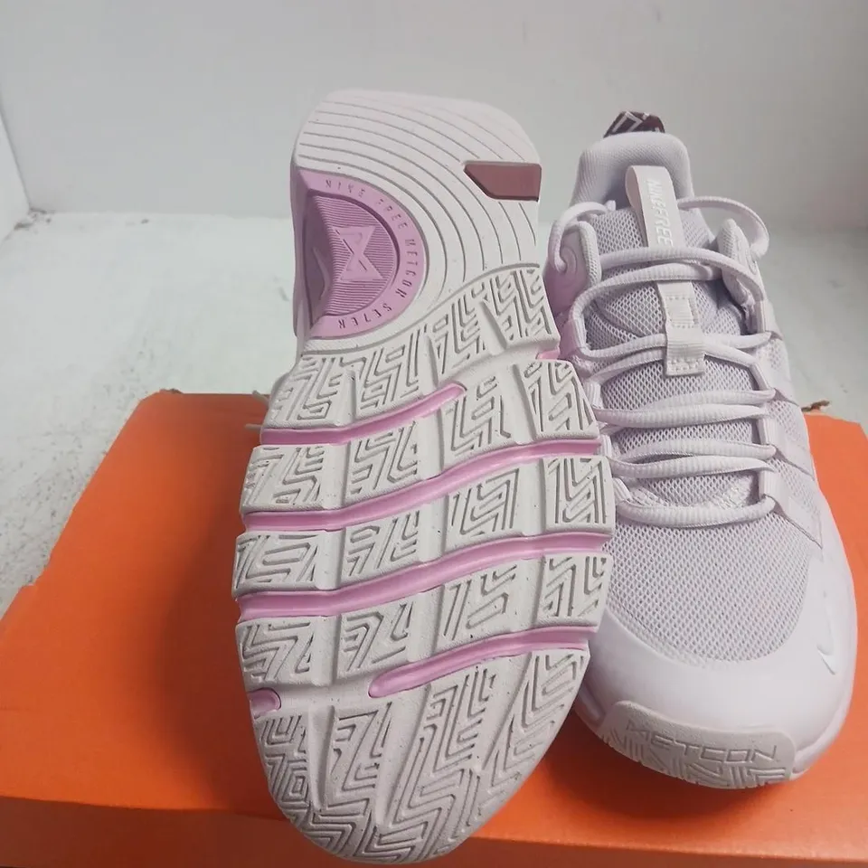 NIKE FREE METCON 7 WOMEN’S TRAINER – BLEACHED LILAC/WHITE, UK 5 (US 7.5)