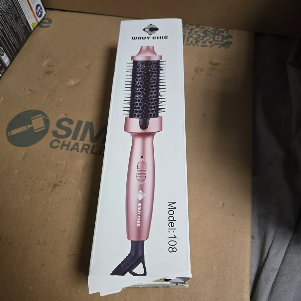 BOX OF APPROXIMATELY 10 ASSORTEDELECTRICAL ITEMS INCLUDING HAIR STLYING COMB , WAKE UP LIGHT ALARM CLOCK AND POWER STRIP 