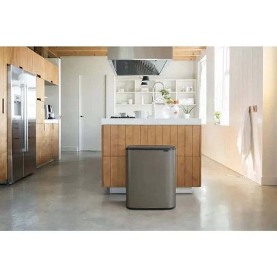BOXED BRABANTIA BO 30 LITRE + 30 LITRE TOUCH BIN WITH 2 INNER BUCKETS - GREY (1 BOX)