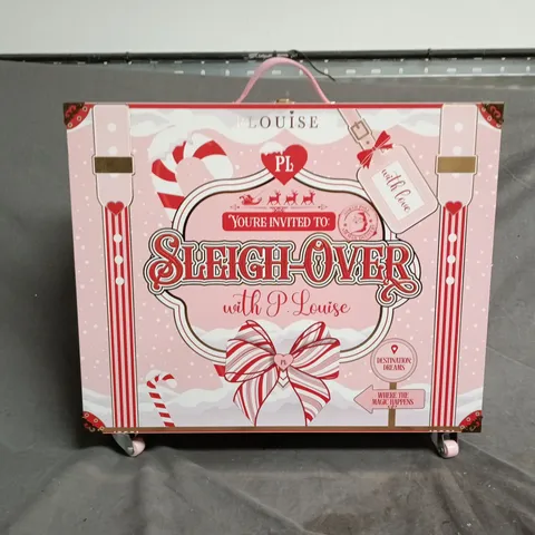 BOXED PLOUISE SLEIGH OVER SUITCASE