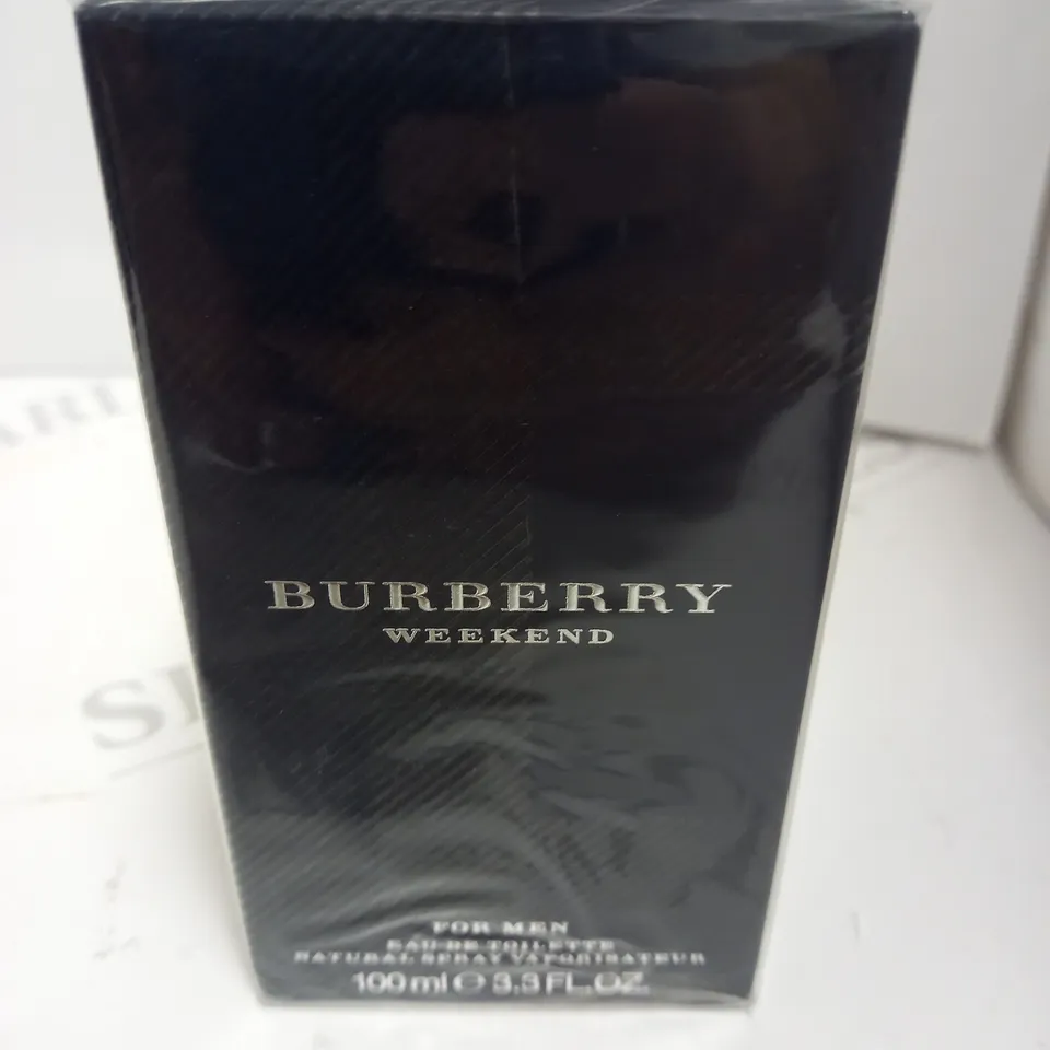 BOXED AND SEALED BURBERRY WEEKEND EAU DE TOILETTE FOR MEN 100ML