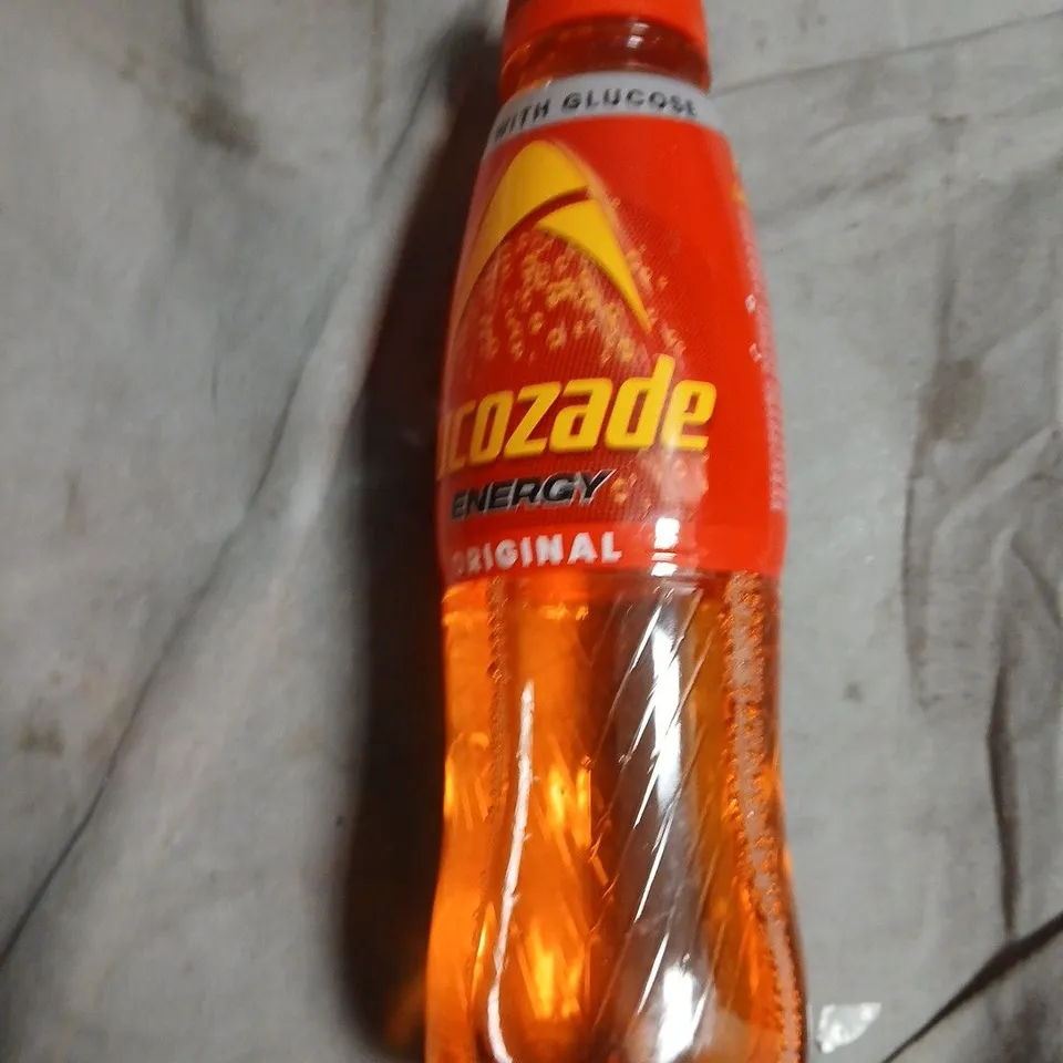 APPROXIMATELY 10 ASSORTED FOOD ITEMS INCLUDING PACT COFFEE , HUEL VITAMIN DRINK AND LUCOZADE ORIGINAL