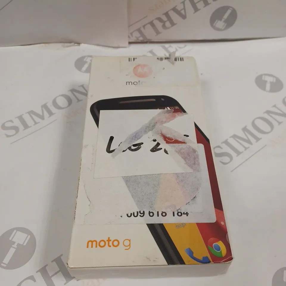 BOXED MOTOROLA MOTO G SMARTPHONE