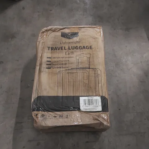 BOXED LUGG LIGHTWEIGHT TRAVEL SUITCASE