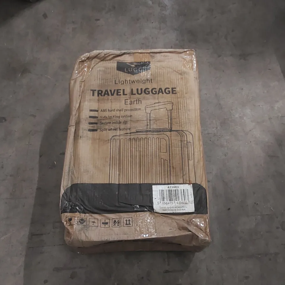 BOXED LUGG LIGHTWEIGHT TRAVEL SUITCASE 