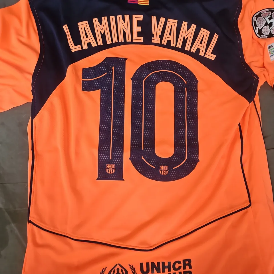 NIKE FC BARCELONA 25/26 STADIUM THIRD JERSEY SIZE MEDIUM - LAMINE YAMAL NUMBER 10