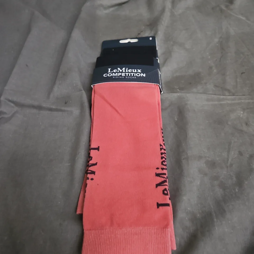 LEMIEUX COMPETITION RIDING SOCKS 2 PACK CRANBERRY – SMALL