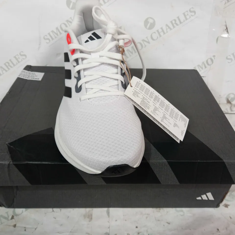 BOXED PAIR OF ADIDAS RUNFALCON 3.0 WIDE SHOES IN WHITE/BLACK/GREY UK SIZE 11