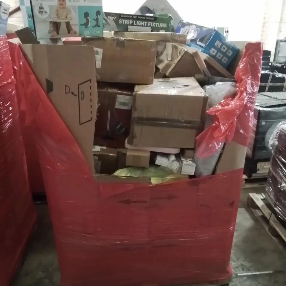 PALLET CONTAINING VARIOUS ASSORTED ITEMS TO INCLUDE: 12PC COOKWARE SET, KNITTING MACHINE, BABY PLAYPEN, BABY UPSEAT, REPTILE LAMP AND LOTS MORE UNMARKED BOXED ITEMS 