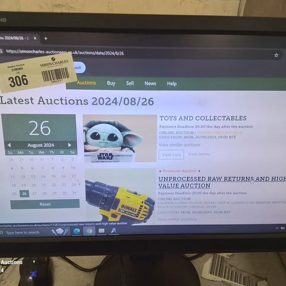 FIVE ASSORTED MONITORS TO INCLUDE; ILYAMA PROLITE B2480HS AND HP HQ TRE 