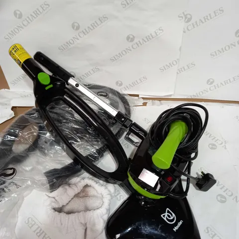 SHARK STEAM SCRUBBER