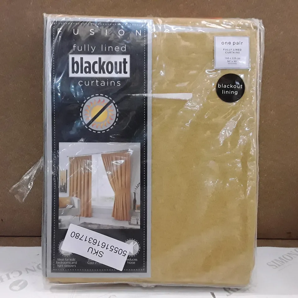 BRAND NEW FUSION FULLY LINED BLACKOUT CURTAINS - 168CM X 228CM (DIJION)