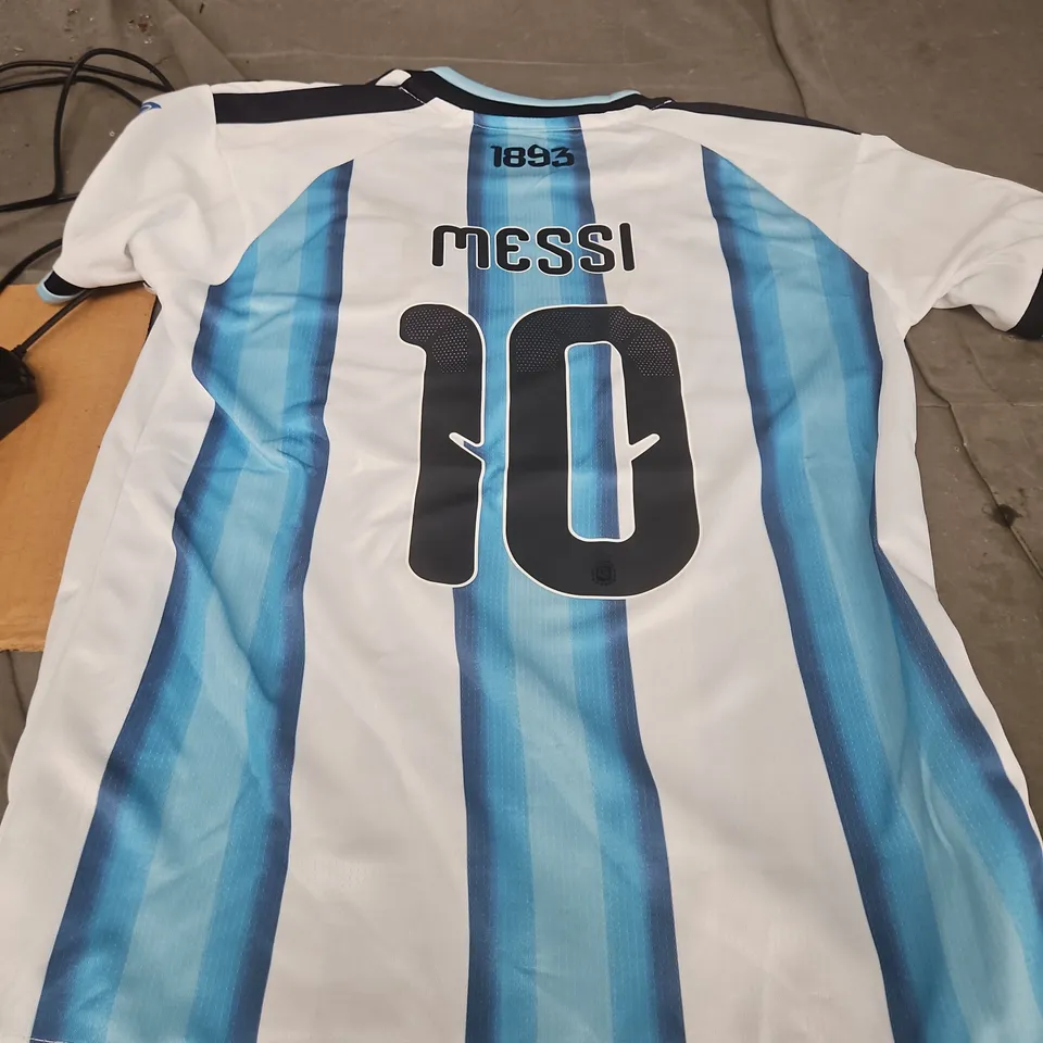 ARGENTINA MESSI 10 HOME JERSEY AND SHORTS – ADIDAS SIZE 24