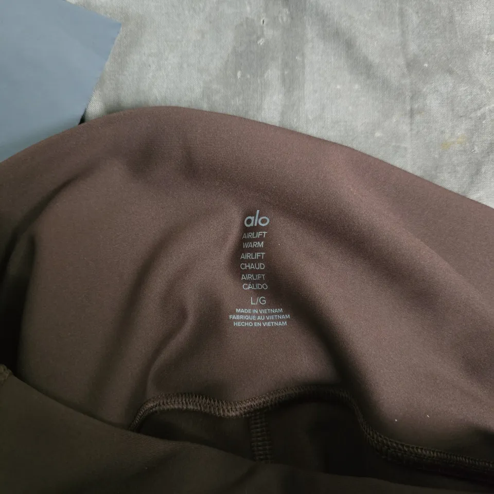 ALO YOGA AIRLIFT WINTER WARM HIGH-WAIST LEGGINGS – BROWN