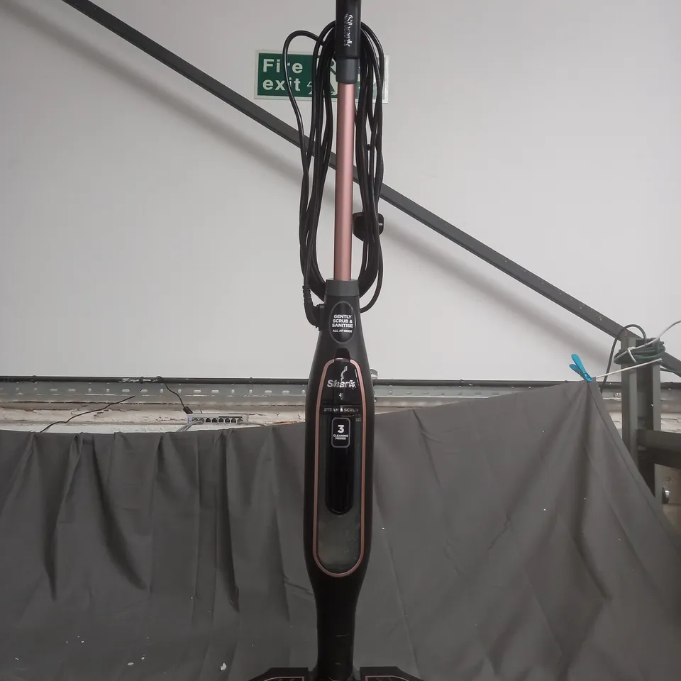 SHARK STEAM SCRUBBER WITH STEAM BLAST S7201 - COLLECTION ONLY