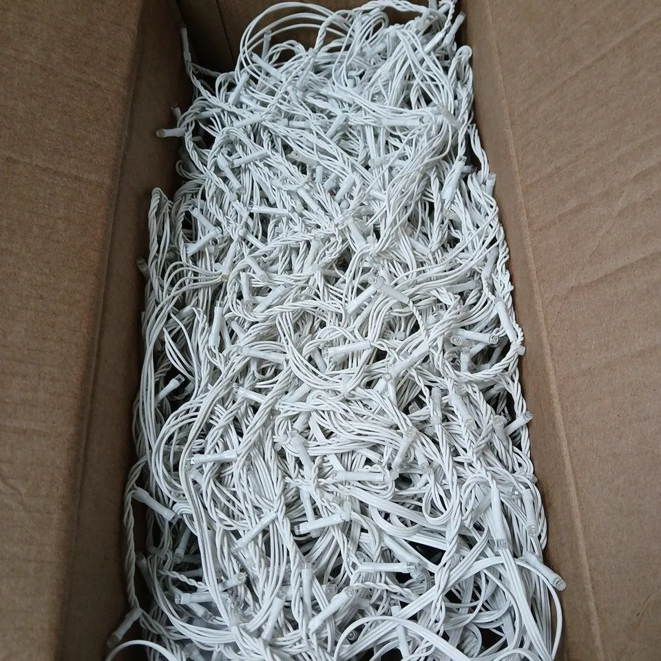 FESTIVE 720 ICEICLE INDOOR LIGHTS BOXED