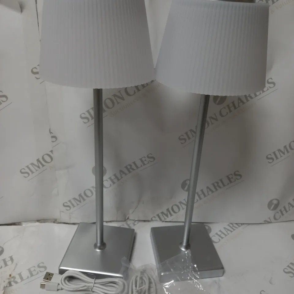 SE TO 2 TABLE LAMPS WITH TOUCH ACTIVATION SILVER