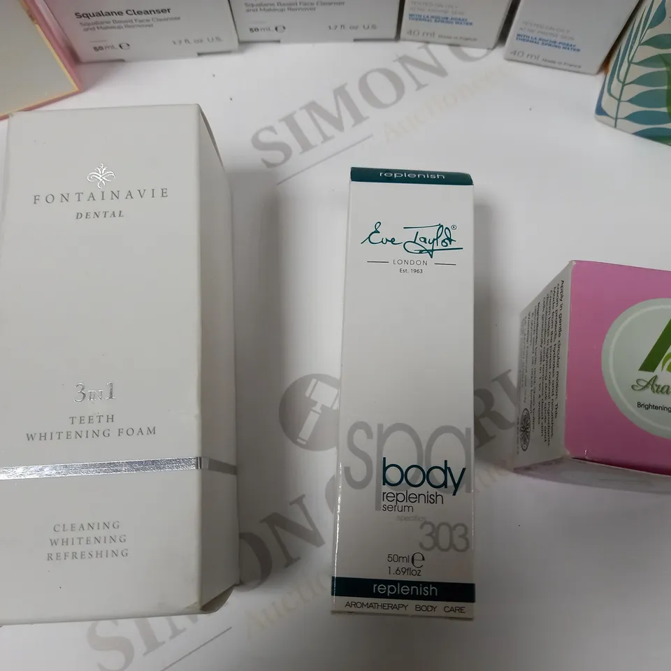 BOX OF APPROX 9 ITEMS TO INCLUDE TROPIC CLEAR SKIES CLEANSING POWER (60G), THE ORDINARY SQUALANE CLEANSER (2X50ML) AND LA ROCHE POSAY EFFACLEAR DUO (40ML_