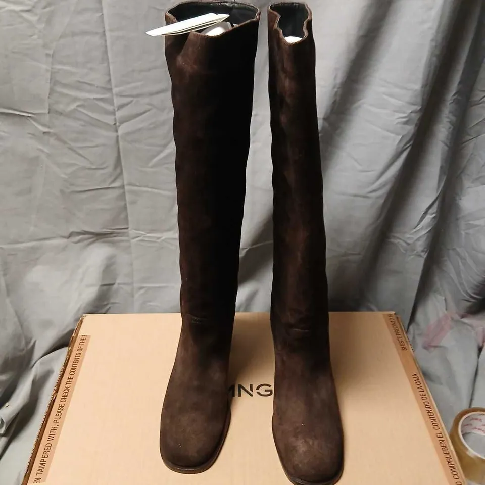 MNG BY MANGO WOMEN'S SUEDE KNEE-HIGH BOOTS – UK 6 (EU 39)