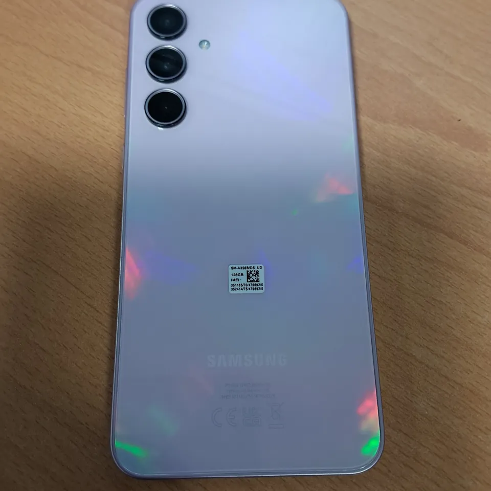 BOXED SAMSUNG GALAXY A35 5G 128GB IN LAVENDER 