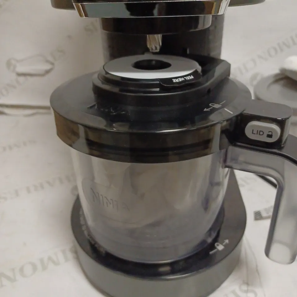 NINJA CREAMI ICE CREAM & DESSERT MAKER