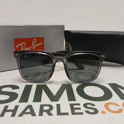 RAY-BAN SUNGLASSES – TRANSLUCENT GREY FRAME