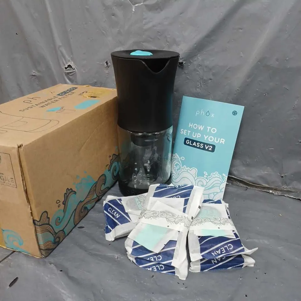 BOXED PHOX GLASS V2 WATER FILTER JUG IN BLACK 2.2L