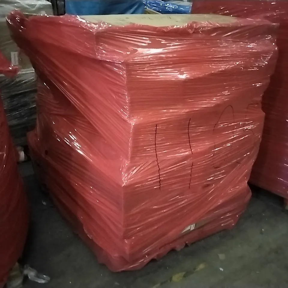 PALLET OF ASSORTED ITEMS INCLUDING WOLFWISE, TELESCOPING LADDER, HOME SELECTION OVERDOOR BLACK MIRROR, HOMIDEC DRYING RACK, JOISCAPE, CAMPING CHAIR WITH PADDING