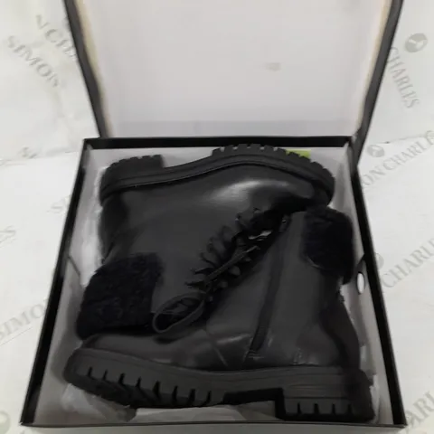 BOXED PAIR OF DUNE LACE UP BOOTS IN BLACK - SIZE 6