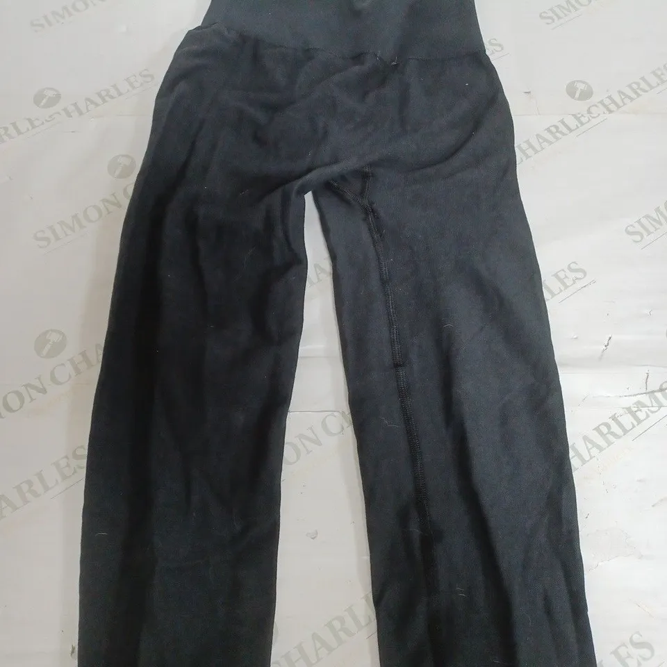 GYMSHARK RIBBED COTTON SEAMLESS LEGGINGS - SMALL