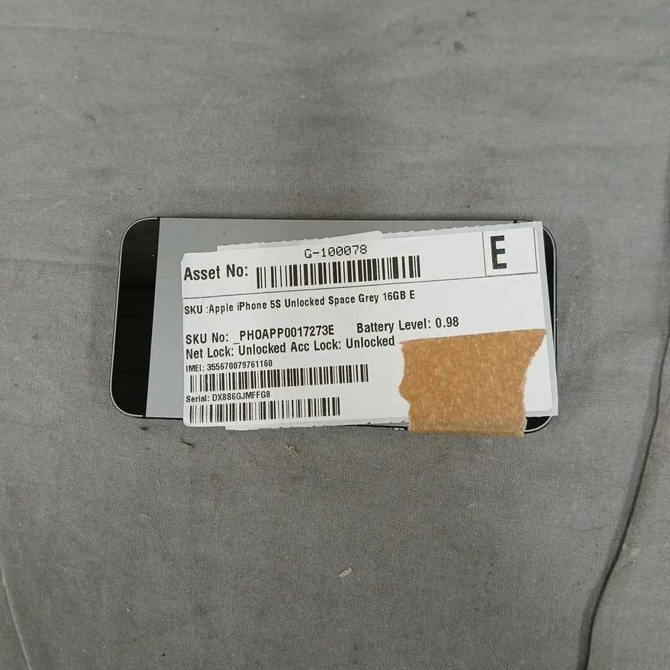 APPLE IPHONE 5S SPACE GREY 16GB – UNLOCKED. PHONE DOES NOT POWER ON