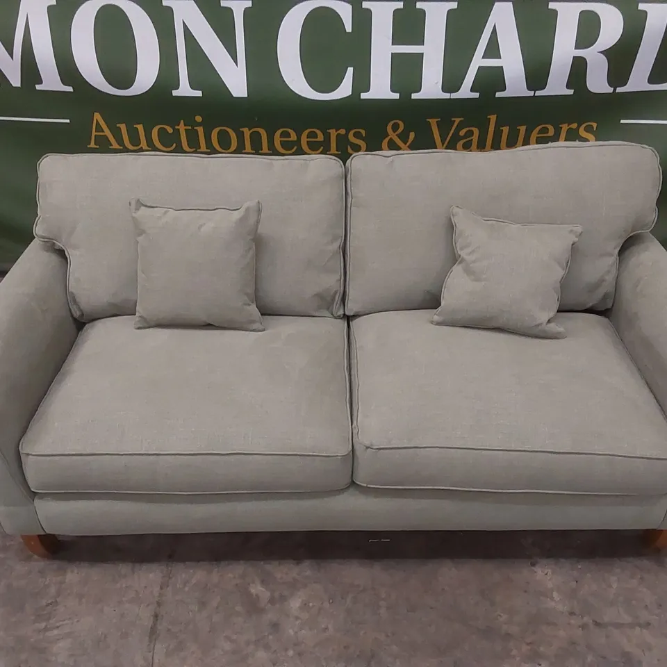 QUALITY DESIGNER WILLIAM FABRIC 3 SEATER FABRIC UPHOLSTERED SOFA