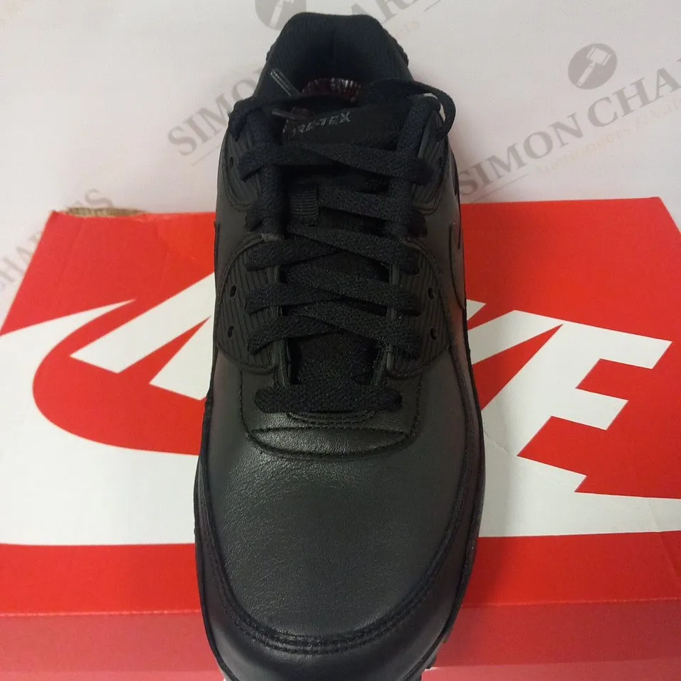 BOXED NIKE AIR MAX 90 GTX SIZE 8
