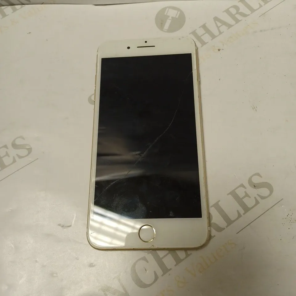 BOXED APPLE IPHONE 7 PLUS IN GOLD